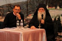 ІГУМЕН МОНАСТИРЯ КСЕНОФОНТ АРХІМАНДРИТ АЛЕКСІЙ ПОДІЛИВСЯ ДУХОВНИМ ДОСВІДОМ З КИЯНАМИ