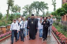 Блаженніший Митрополит Володимир благословив на паломницьку поїздку до Святої Землі групу дітей дитбудинку сімейного типу, що діє при Банченському монастирі