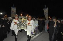 Копию афонской чудотворной иконы "Аксион эсти" торжественно встретили в Молдове